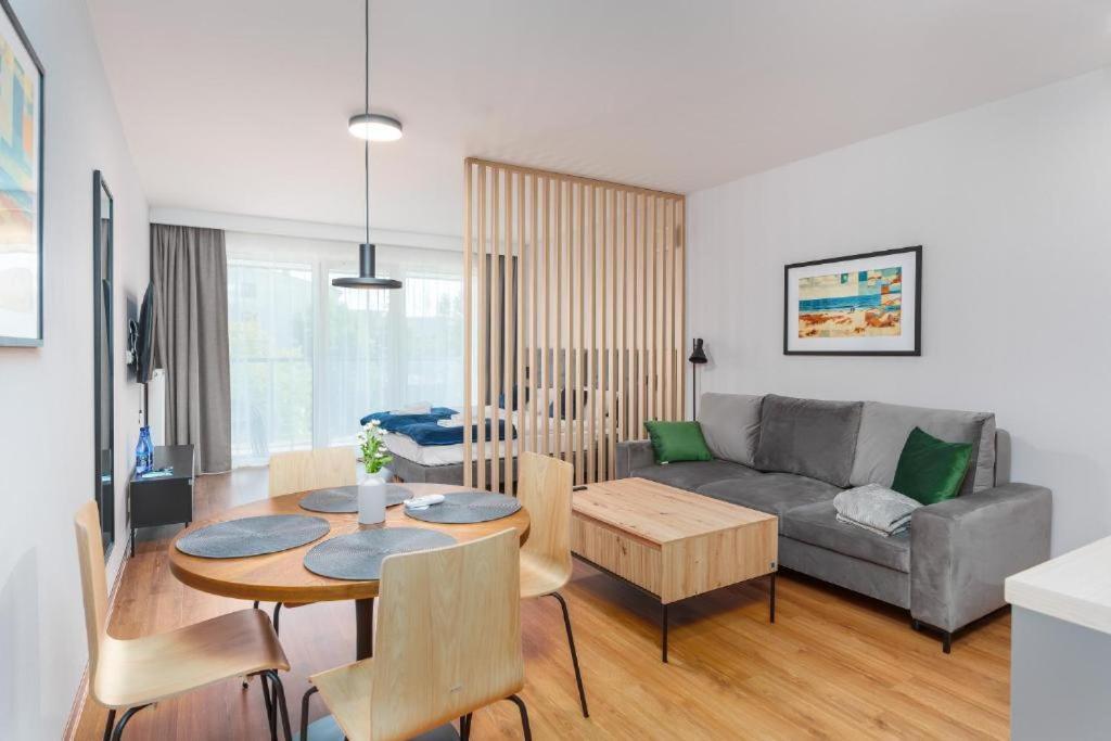 Akces Apartamenty Kasprowicza 20C- Basen, Sauny, Jacuzzi, Silownia W Cenie - Schwimmbad, Saunen, Jacuzzi, Fitnessstudio Im Preis Kolobrzeg Dış mekan fotoğraf