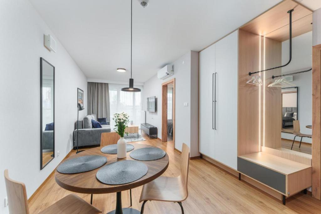 Akces Apartamenty Kasprowicza 20C- Basen, Sauny, Jacuzzi, Silownia W Cenie - Schwimmbad, Saunen, Jacuzzi, Fitnessstudio Im Preis Kolobrzeg Dış mekan fotoğraf