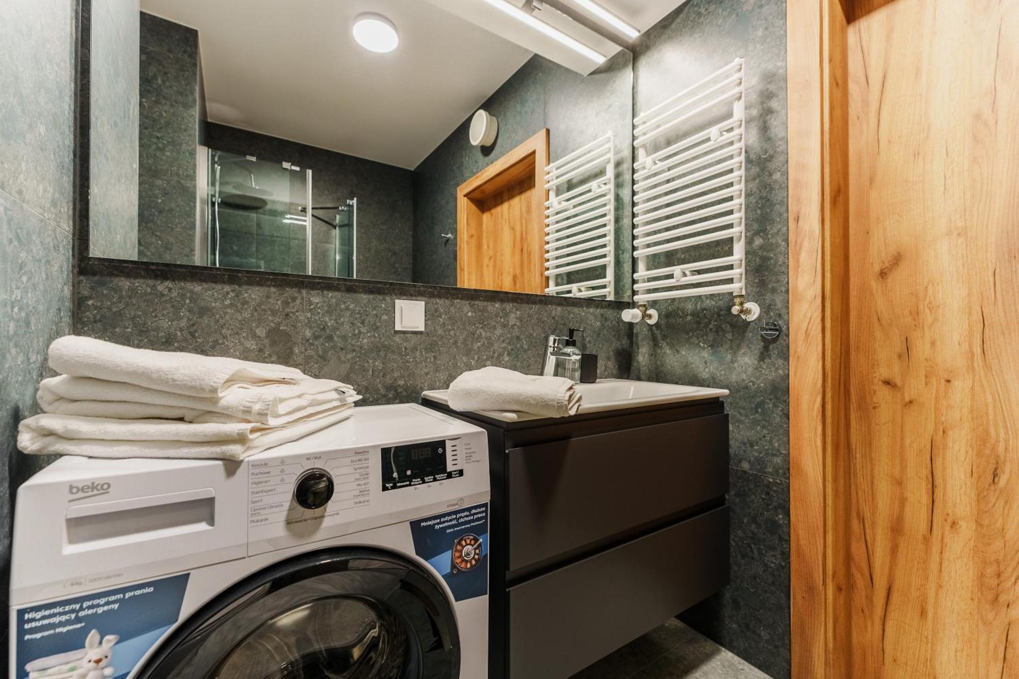 Akces Apartamenty Kasprowicza 20C- Basen, Sauny, Jacuzzi, Silownia W Cenie - Schwimmbad, Saunen, Jacuzzi, Fitnessstudio Im Preis Kolobrzeg Dış mekan fotoğraf
